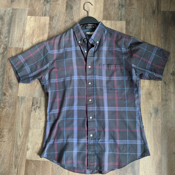 Vintage 60s/70s City Streets Men's fitted button down shirt. Plaid. - Picture 1 of 5